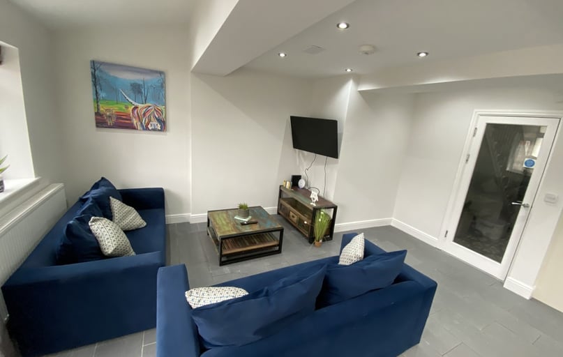 Cathays Terrace, Cathays, Cathays, Cardiff - Image 1