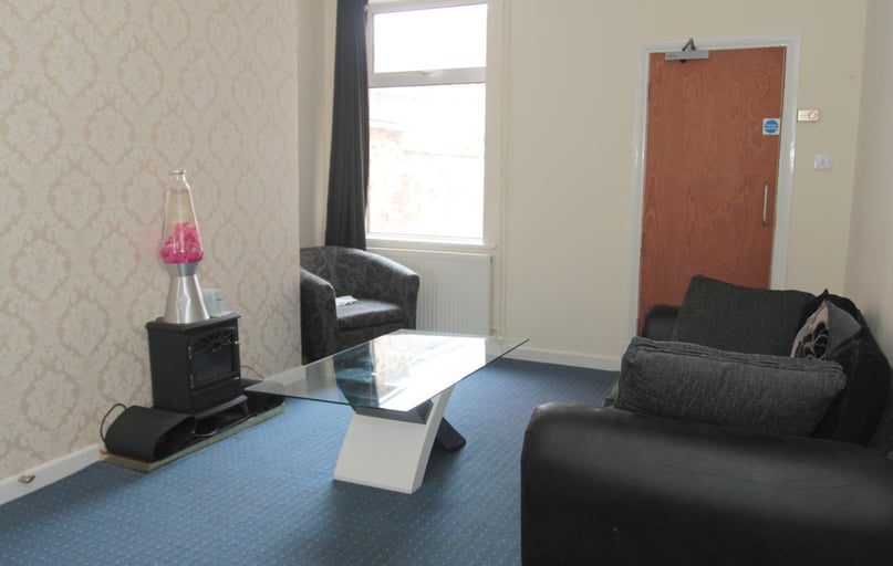 Bassett Street, New Parks, Leicester - Image 1