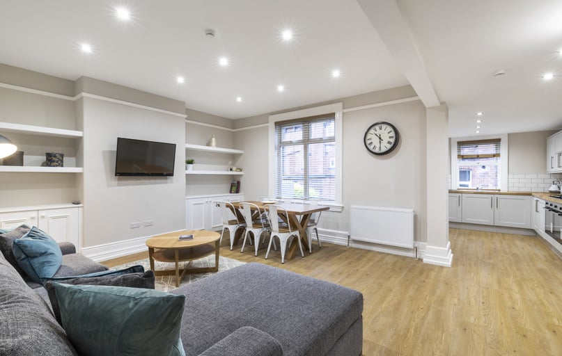 Claremont Villas, Woodhouse, Leeds - Image 1