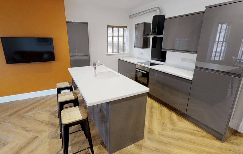 Beverley Road, Newland, Hull - Image 1