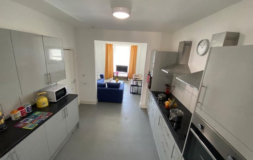 Oystermouth Road, Sandfields, Neath, Swansea - Image 1