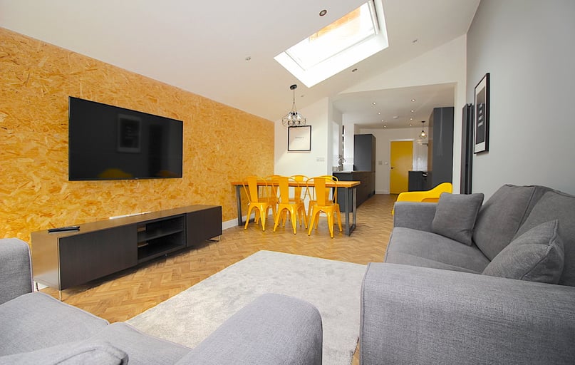 York Road, City Centre, Loughborough - Image 1