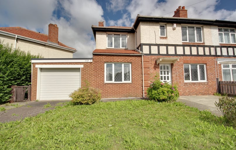 Musgrave Gardens, Gilesgate, Durham - Image 1