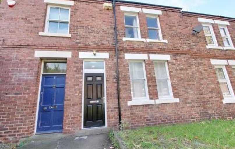 Wynyard Grove, Gilesgate, Durham - Image 1