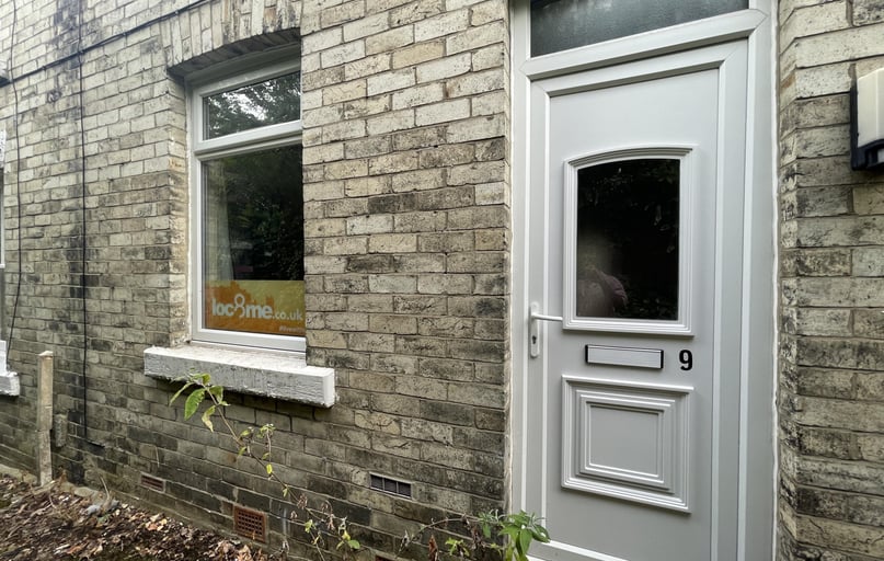 Neville Terrace (L), Western Hill, Durham - Image 1