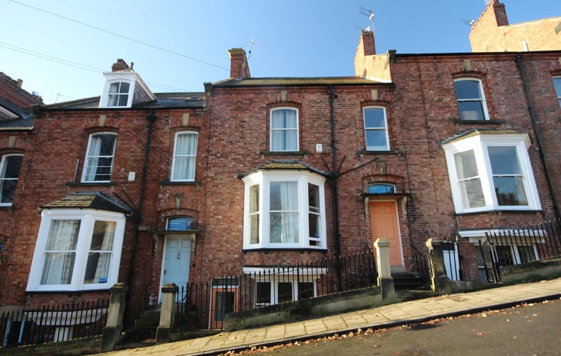 Ravensworth Terrace (L), Claypath, Durham - Image 1