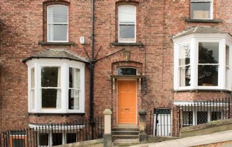 Ravensworth Terrace (L), Claypath, Durham - Image 1