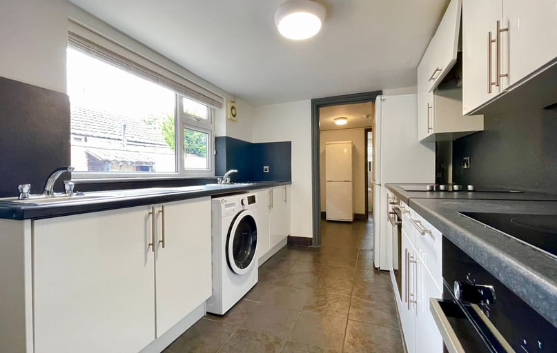 Hewson Road, West End, Lincoln - Image 1