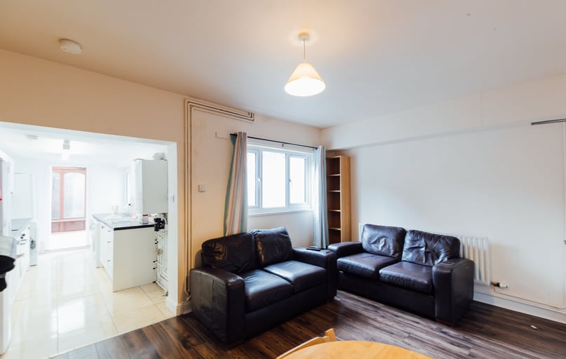 Wellington Street, West End, Lincoln - Image 1