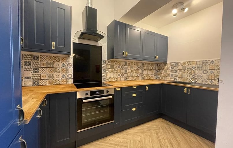 Newland, West End, Lincoln - Image 1