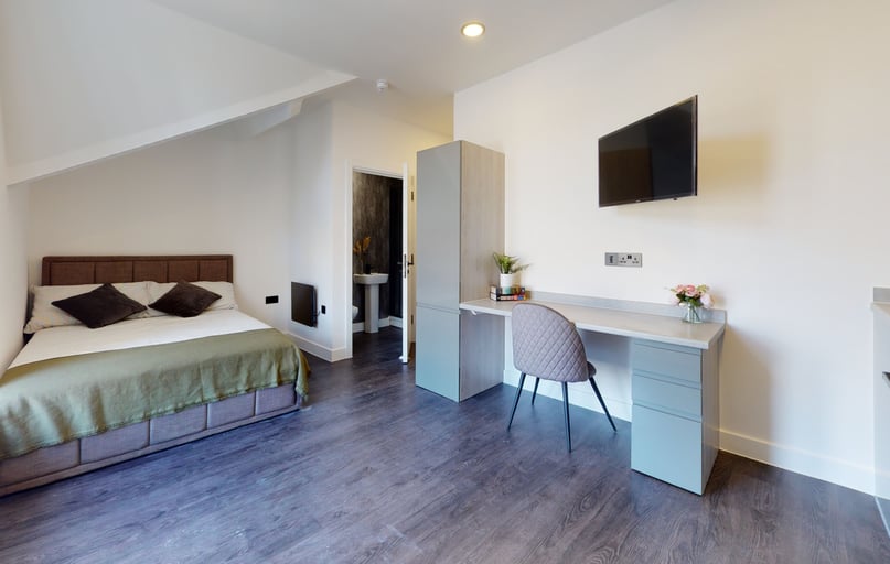 Hounds Gate, City Centre, Nottingham - Image 1