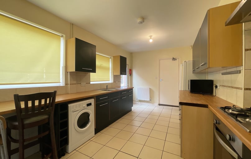 Storer Road, City Centre, Loughborough - Image 1