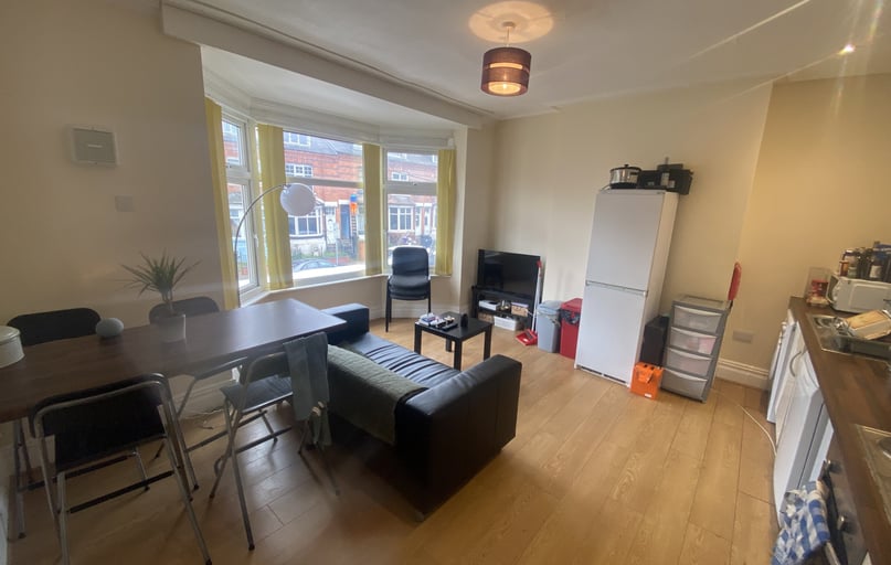 East Park Road, Highfields, Leicester - Image 1