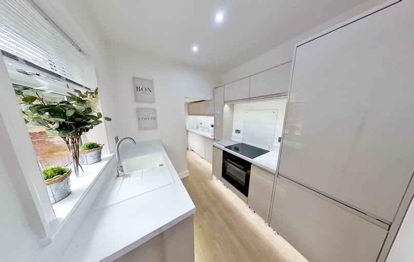 Alexandra Avenue, Newland, Hull - Image 1