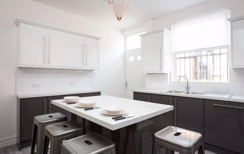 Burchett Grove, Rampart Road, Leeds - Image 1