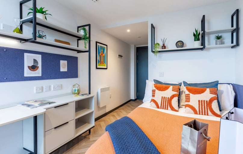 Gold Club, Limelight, 48 Islington, Liverpool John Moores University, Liverpool - Image 1