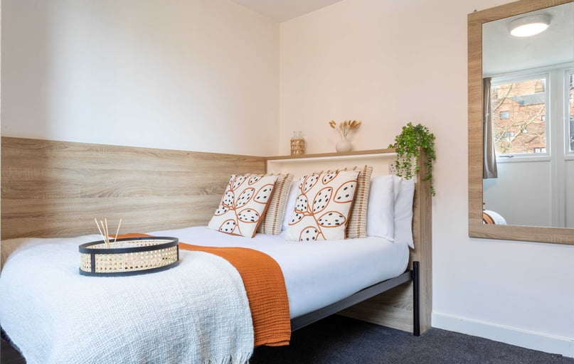 Silver Non Ensuite, Cathedral Campus, Cathedral Gate, Off Upper Duke St, City Centre, Liverpool - Image 1