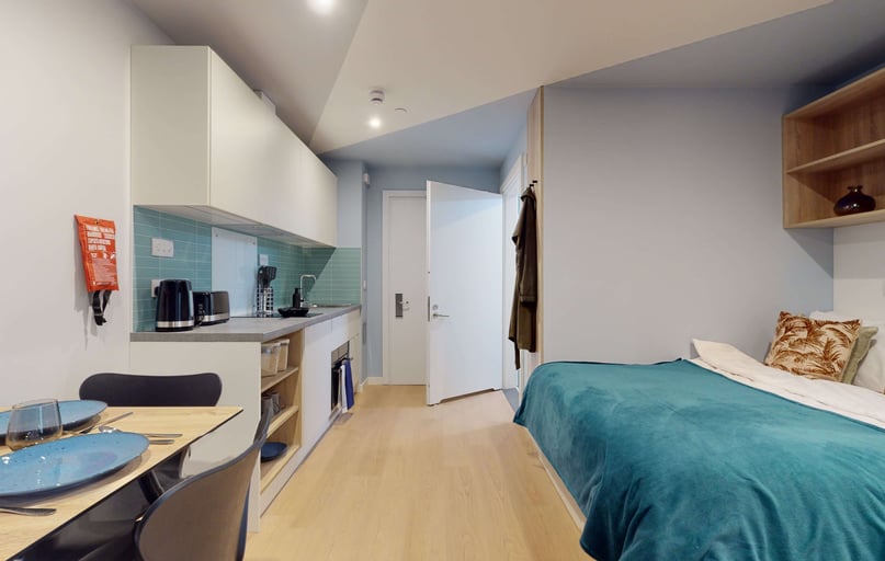 Studio Premium Plus, Mayfield Residences, 224 Mayfield Road, Marchmont, Edinburgh - Image 1