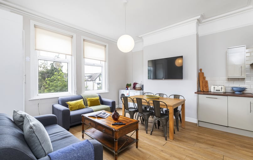 Cardigan Road, Headingley, Leeds - Image 1