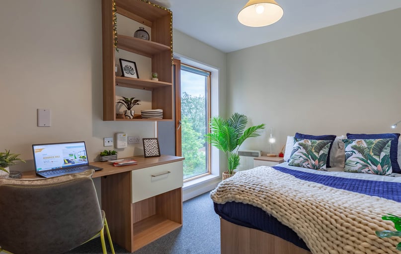 Premium Plus Ensuite, Kendrick Hall, 4 Crown Place, City Centre, Reading - Image 1