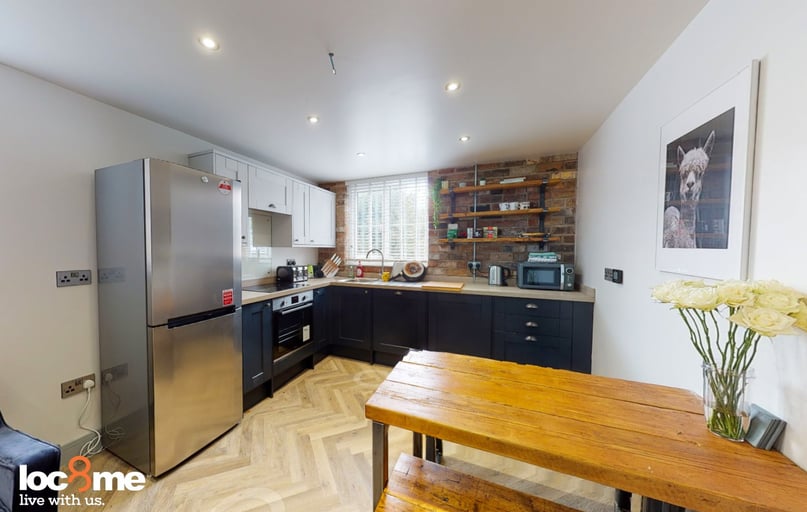 Carlyle Road, City Centre, Birmingham - Image 1