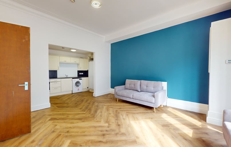 Hyde Park Road, Hyde Park, Leeds - Image 1