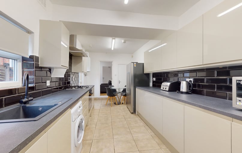 Storer Road, City Centre, Loughborough - Image 1