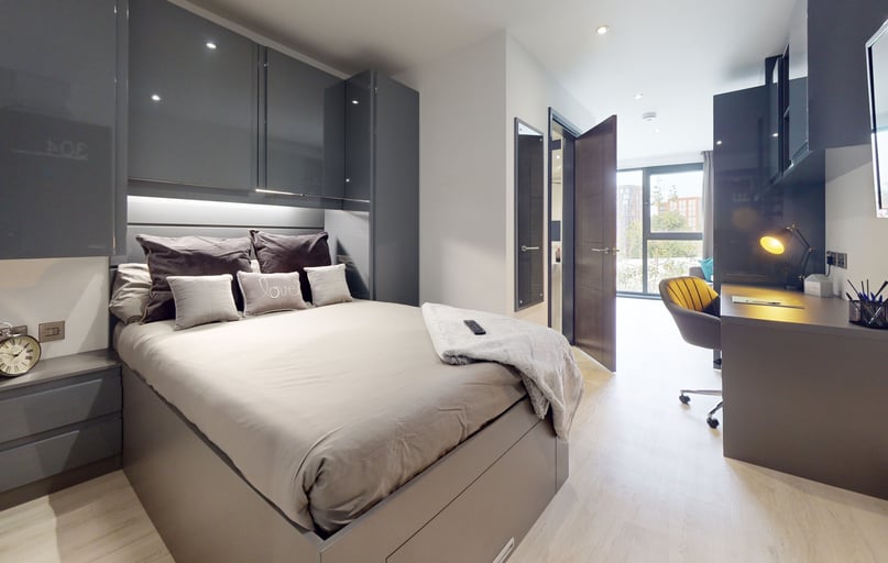 Executive Studio, The Residence, St Columbas Close, City Centre, Coventry - Image 1