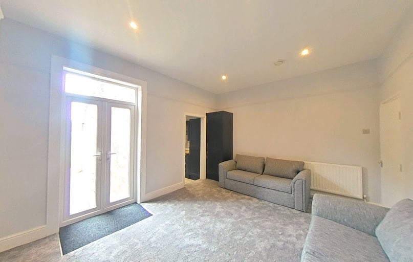 Herrick Road, Shelthorpe, Loughborough - Image 1