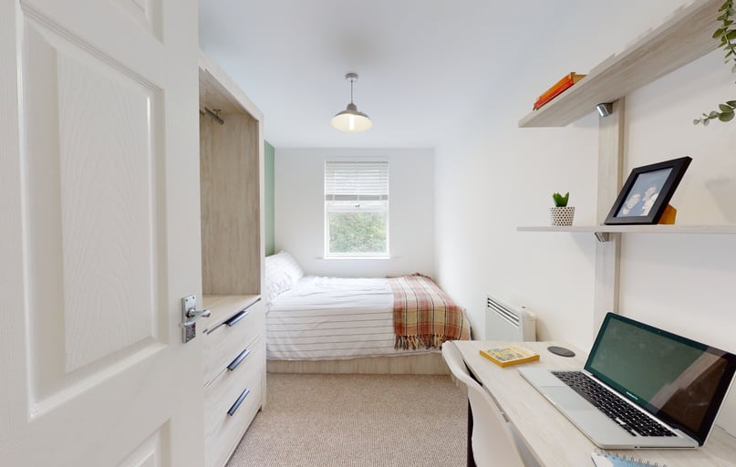 St Anns Court, Kirkstall, Leeds - Image 1