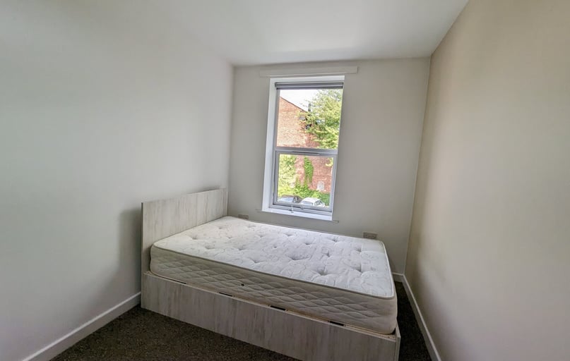 The Globe, Shieldfield, Newcastle - Image 1