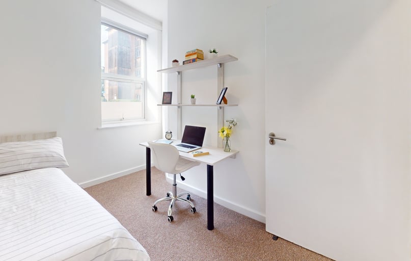 The Globe, Shieldfield, Newcastle - Image 1