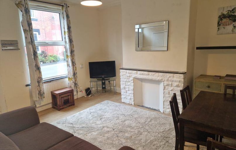 Harold Mount, Burley, Leeds - Image 1