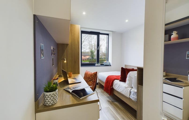 Bronze En Suite, Eden Square, Stoney Stanton Road, City Centre, Coventry - Image 1