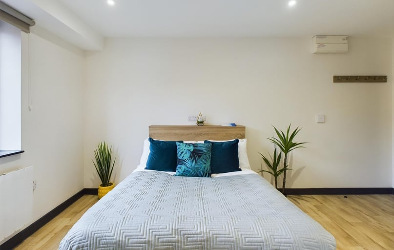 Platinum Studio, Eden Square, Stoney Stanton Road, City Centre, Coventry - Image 1