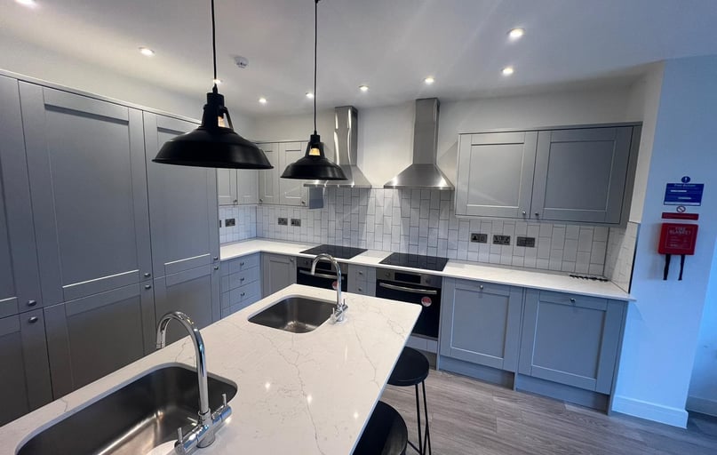 Luckington Road, Northville, Bristol - Image 1