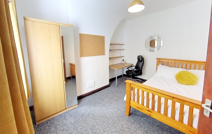 Garden Lane, Newton, Chester - Image 1