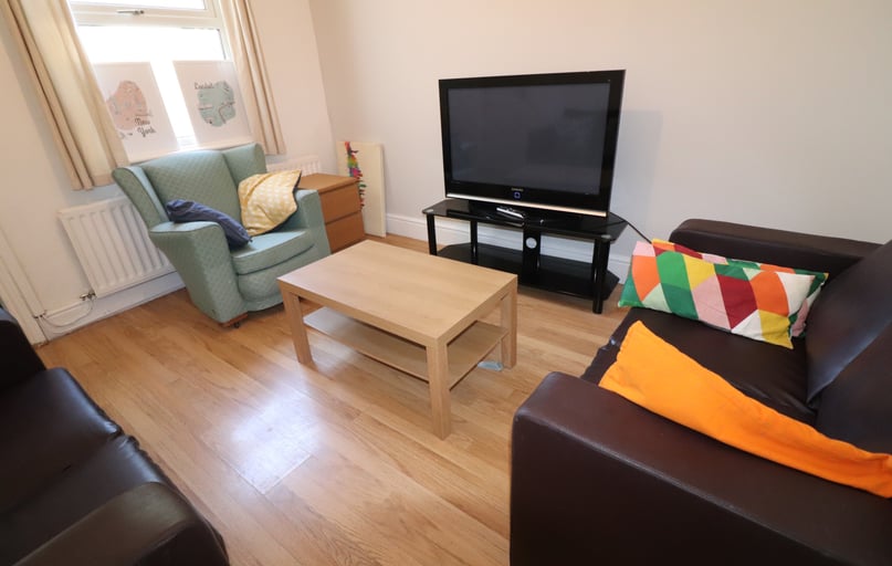 Beaconsfield Road, Boughton, Chester - Image 1