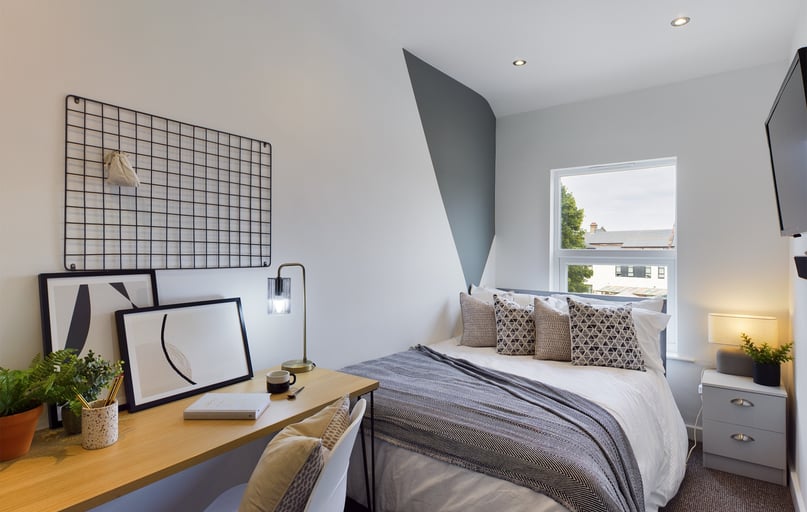 Saxony Road, Low Hill, Liverpool - Image 1