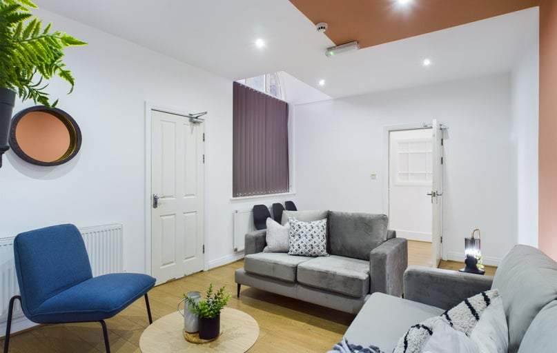 Well Meadow Drive, Netherthorpe, Sheffield - Image 1