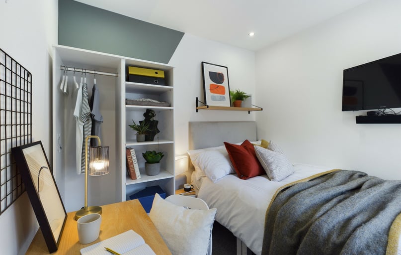 Hall Lane, Low Hill, Liverpool - Image 1