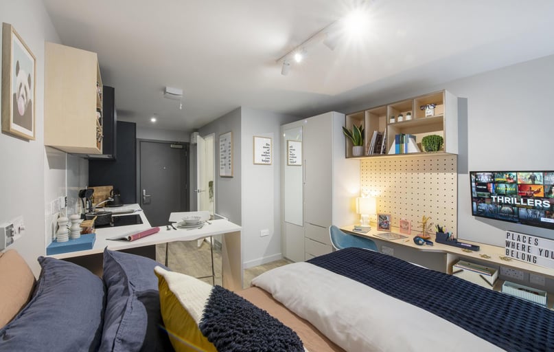 Standard Studio, Silk Mill, 162 Dundee Street, City Centre, Edinburgh - Image 1