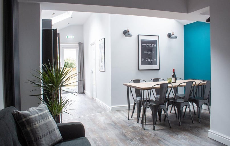 Salisbury Street, Beeston, Nottingham - Image 1