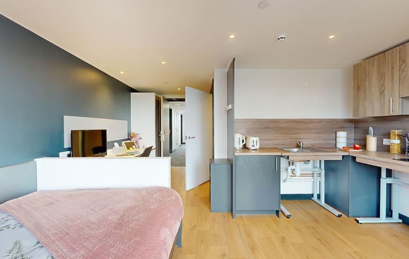 Premium Studio Accessible, Innovo House, 60 Devon Street, Low Hill, Liverpool - Image 1