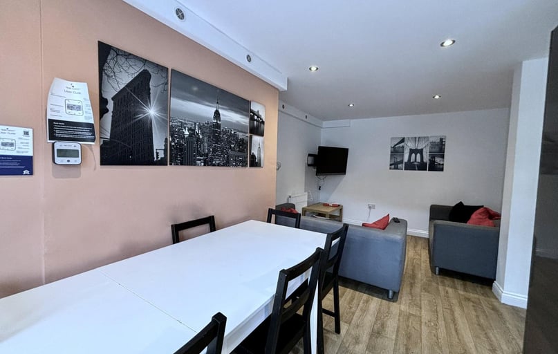 Edward Street (DHM), Gilesgate, Durham - Image 1