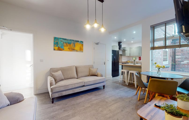 Royland Road, City Centre, Loughborough - Image 1