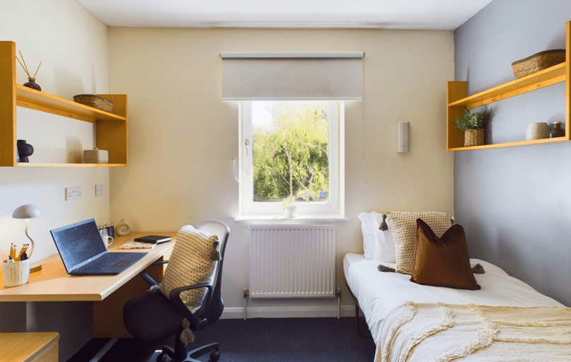 Classic Room, Moulsecoomb Place, Lewes Road, Brighton, Moulsecoomb, Brighton - Image 1