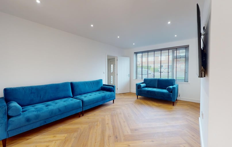 Derwent Drive, City Centre, Loughborough - Image 1