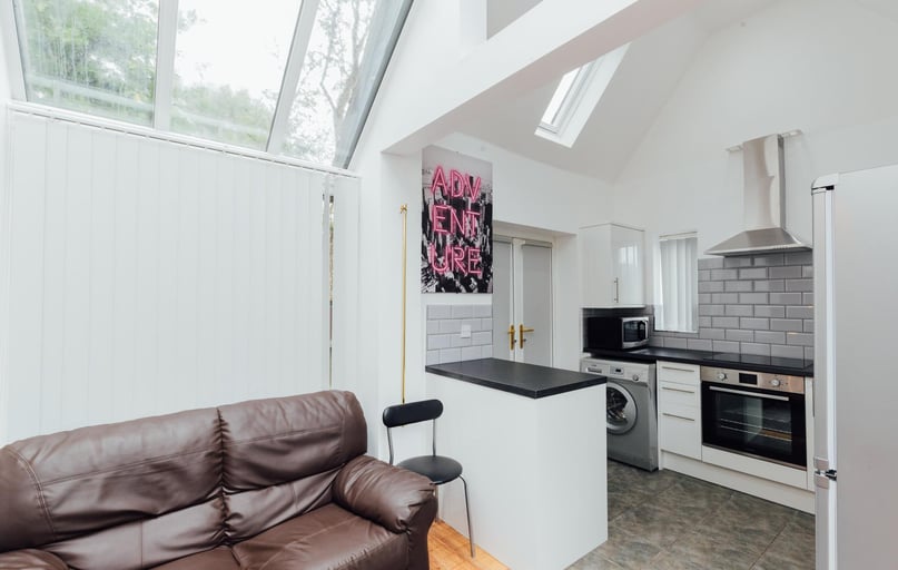 Forest Road, City Centre, Loughborough - Image 1