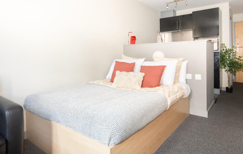 Classic Studio, Studio 58, Dighton Street, Kingsdown, Bristol - Image 1